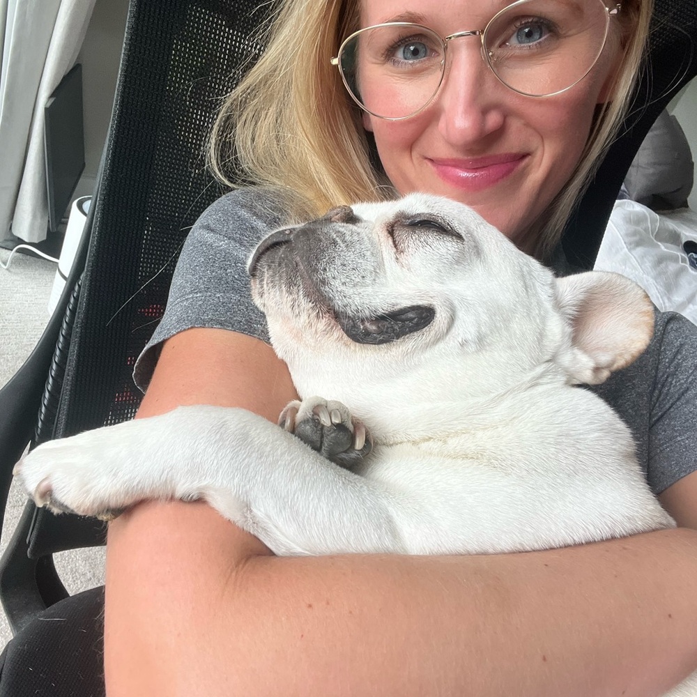 Meet your Posher, Paige